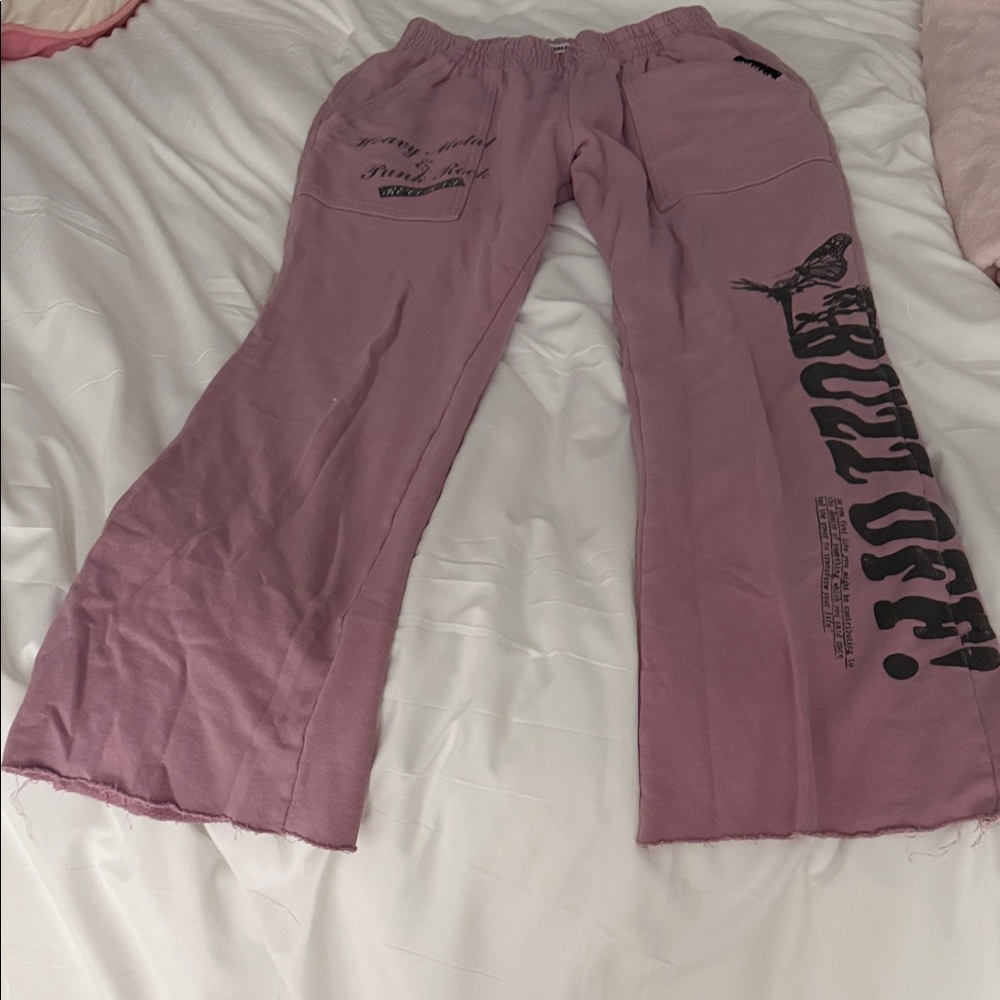Stylish Pink sweatpants